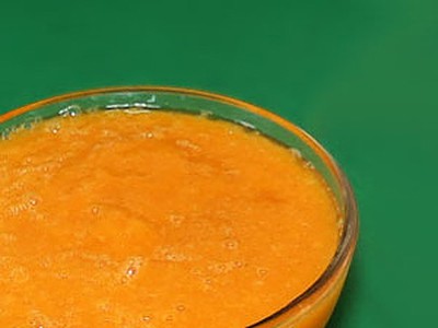 Sauce für Desserts: Papaya und Aprikose